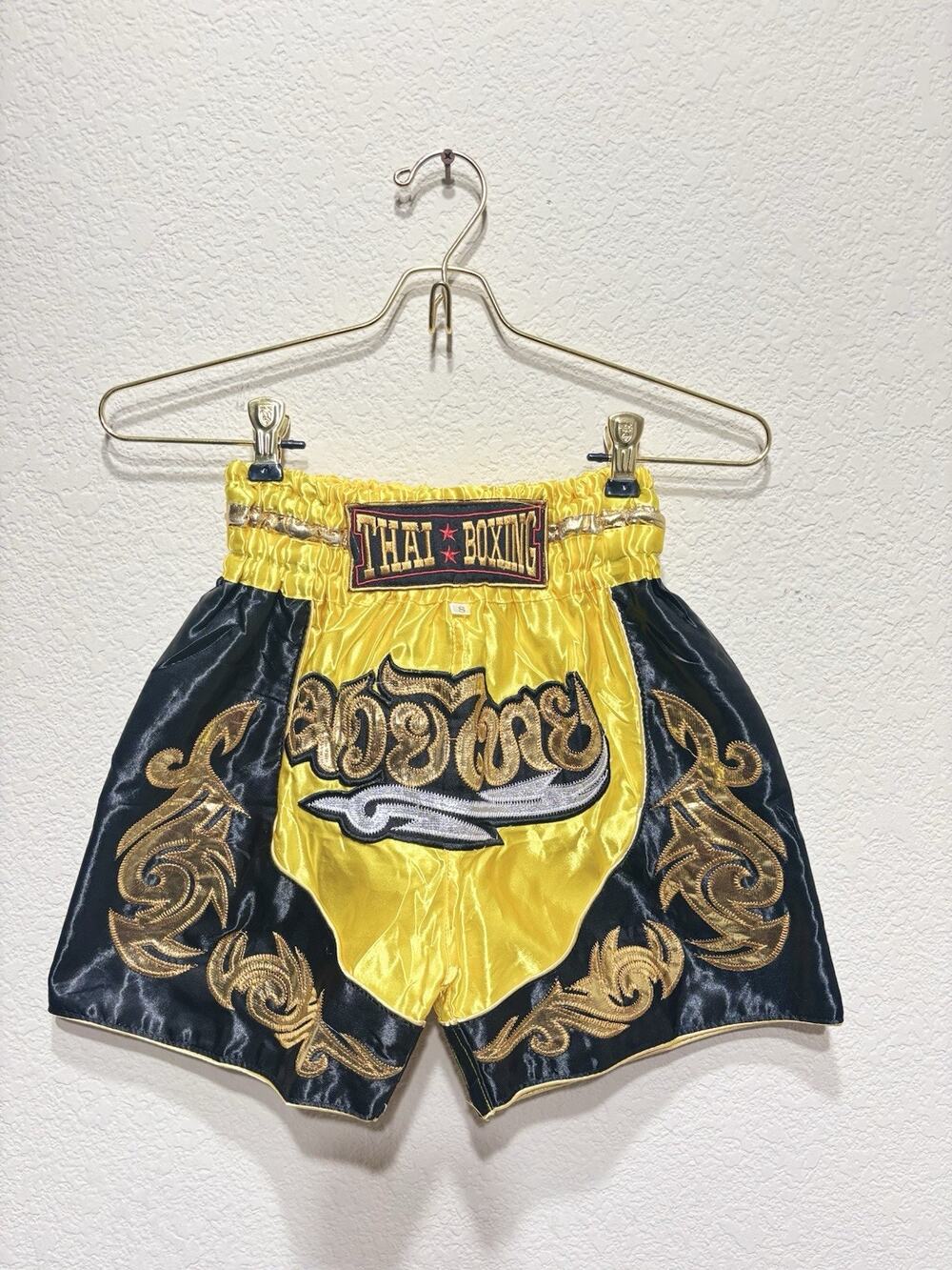 Muay Thai Shorts Mens Small Yellow Thai Boxing Kickboxing Trunks Gold